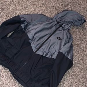 nike windbreaker